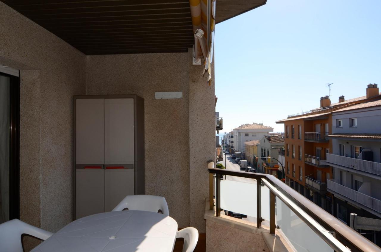 Jamaica Apartment L'Escala Exterior photo
